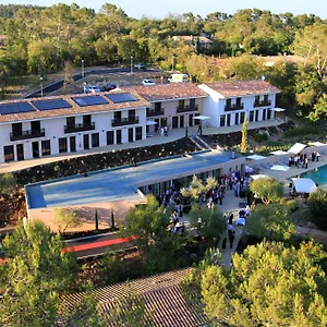 Mercure Golf De Barbaroux & Hotel