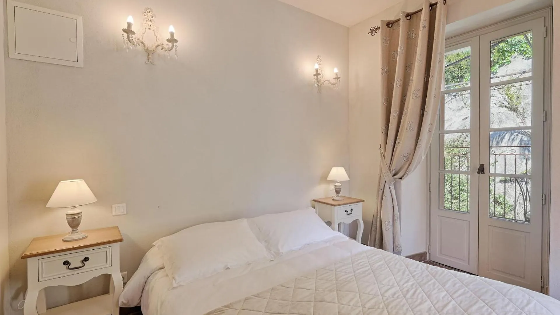 Hostellerie Du Cigalou Bormes-les-Mimosas 3*,  Frankrike
